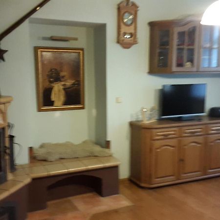Apartmany Liska Mladé Buky Екстериор снимка