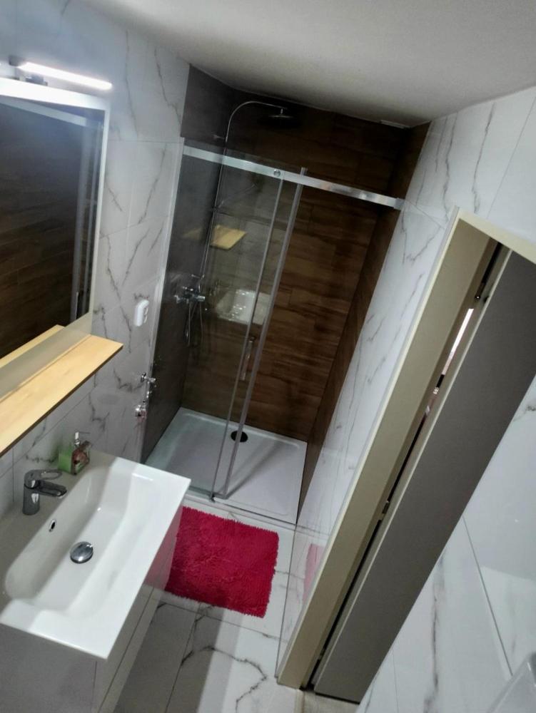 Apartmany Liska Mladé Buky Екстериор снимка