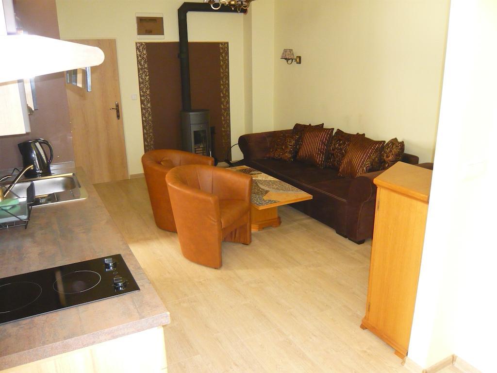 Apartmany Liska Mladé Buky Стая снимка
